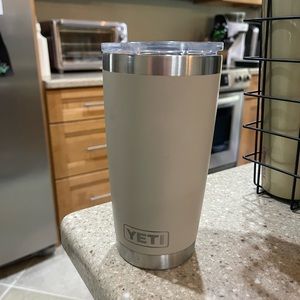 Yeti with Mag slide lid. Good Used Condition.